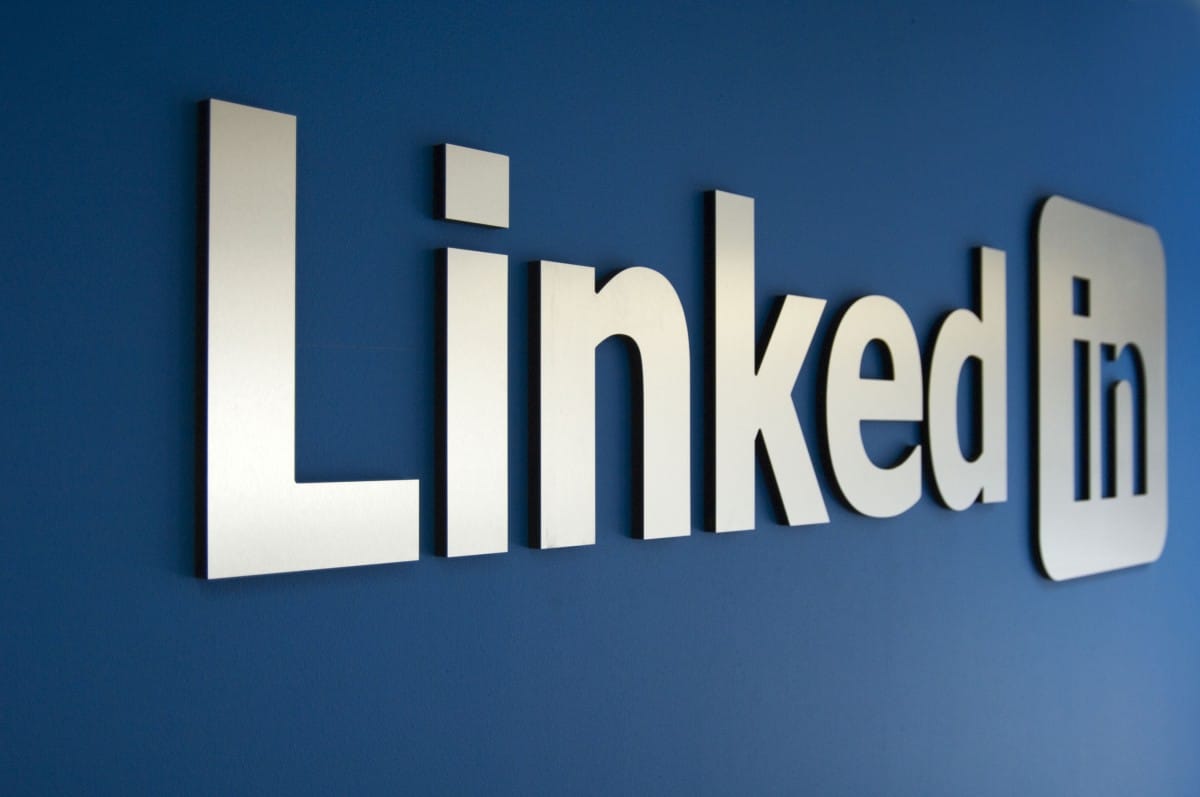 How to get custom URL on Linkedin
